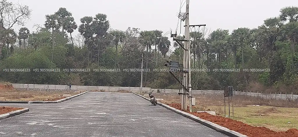 oak city available plots